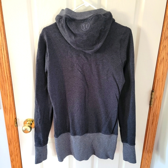 Lululemon Athletica long zip up hoodie. Size 8, Grey. - Picture 2 of 5